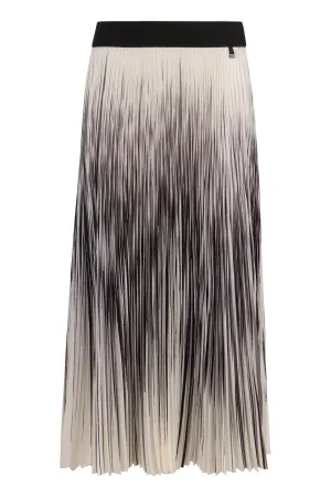 Pleated skirt