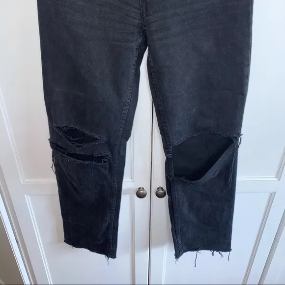 RE/DONE 70s Stove Pipe Black Straight Raw-Hem High-Rise Distressed Jeans 24