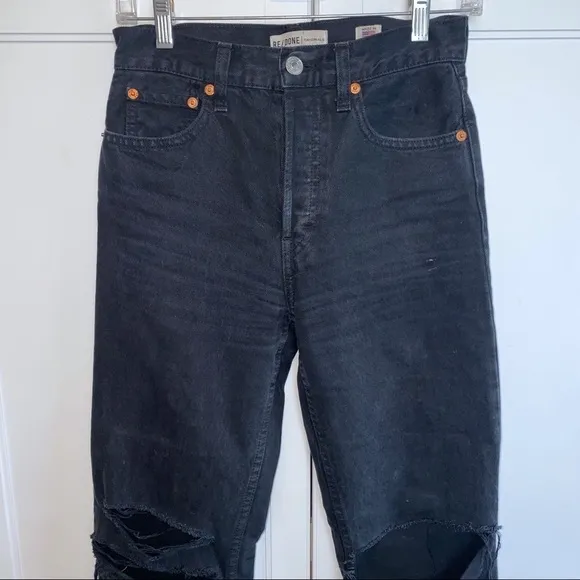 RE/DONE 70s Stove Pipe Black Straight Raw-Hem High-Rise Distressed Jeans 24