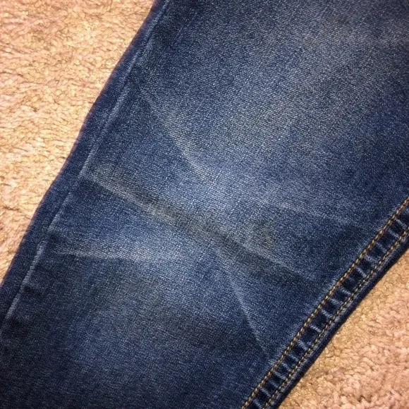 True Religion Women’s “Julie” Dark Wash Gold Sequin Jeans Size 27