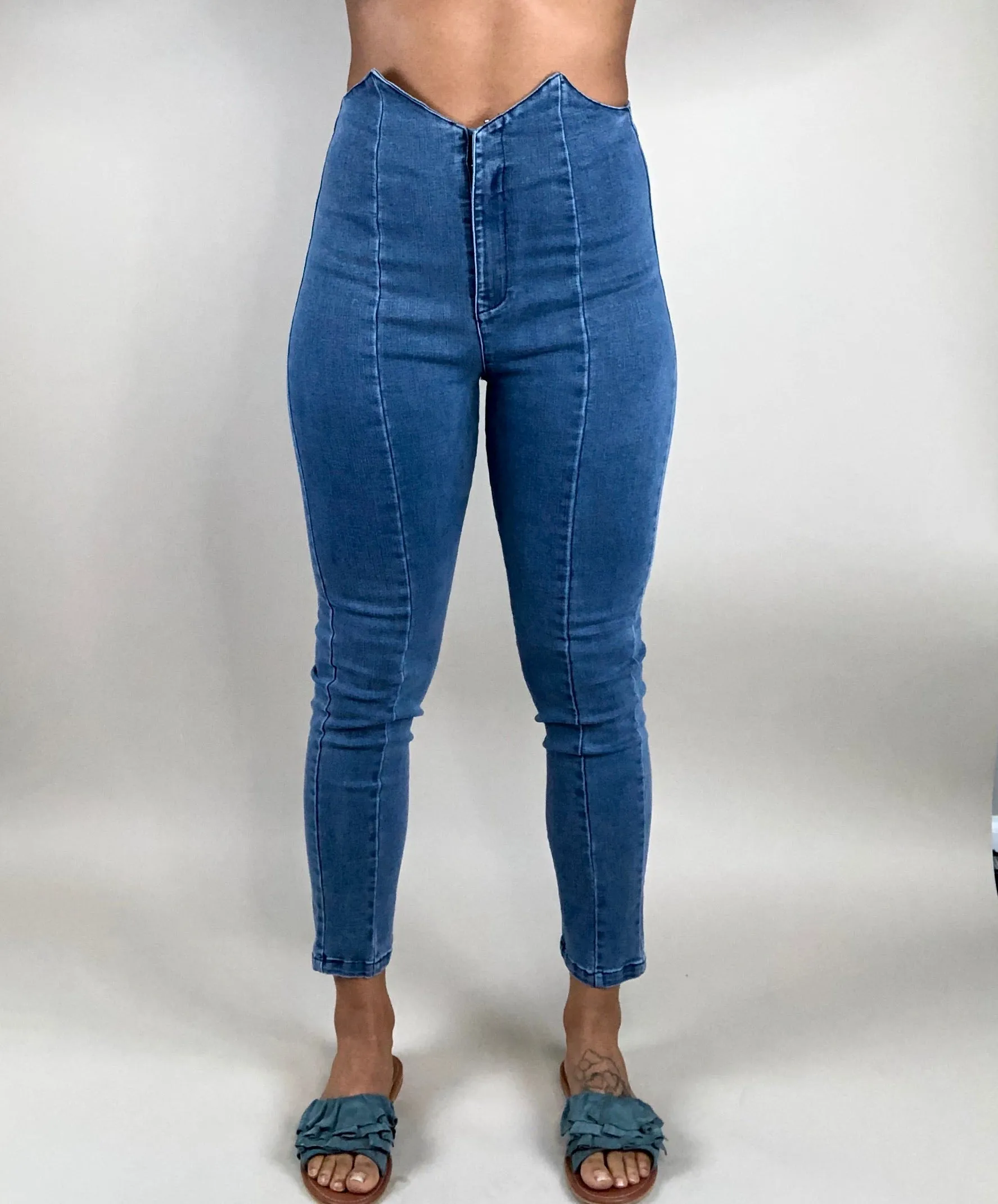 Vickie Jeans