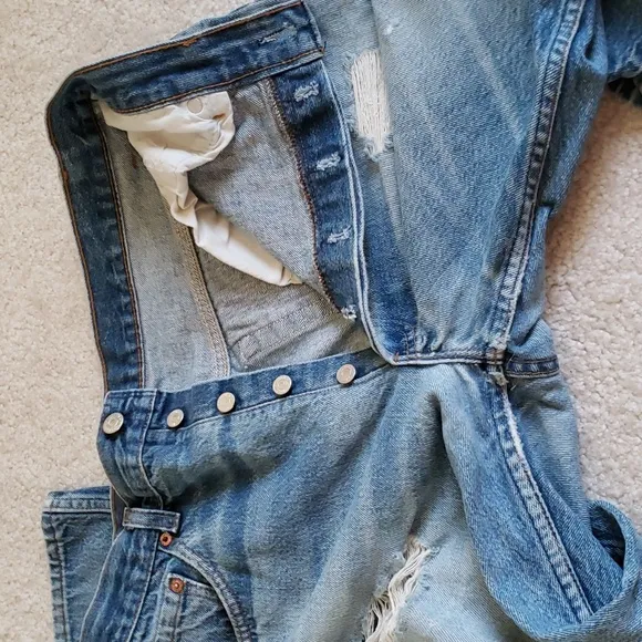Vintage 80's Levi's 501 button fly jeans 38 waist 32 length 100% cotton Levi