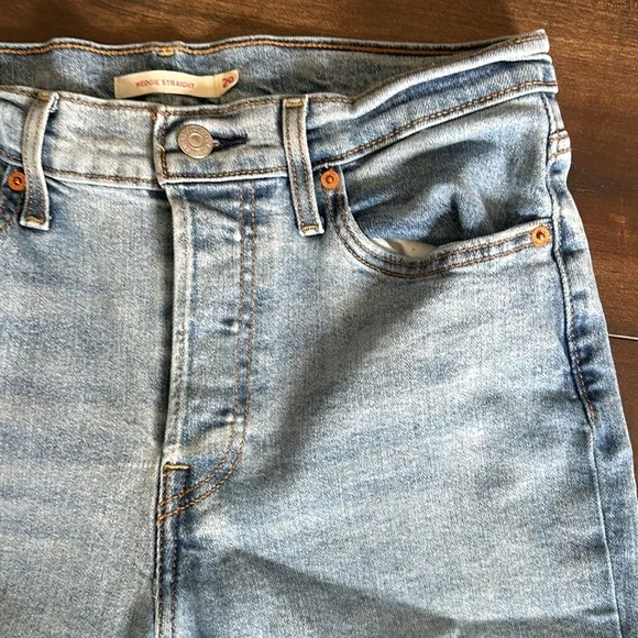 Wedgie Straight Fit Jean