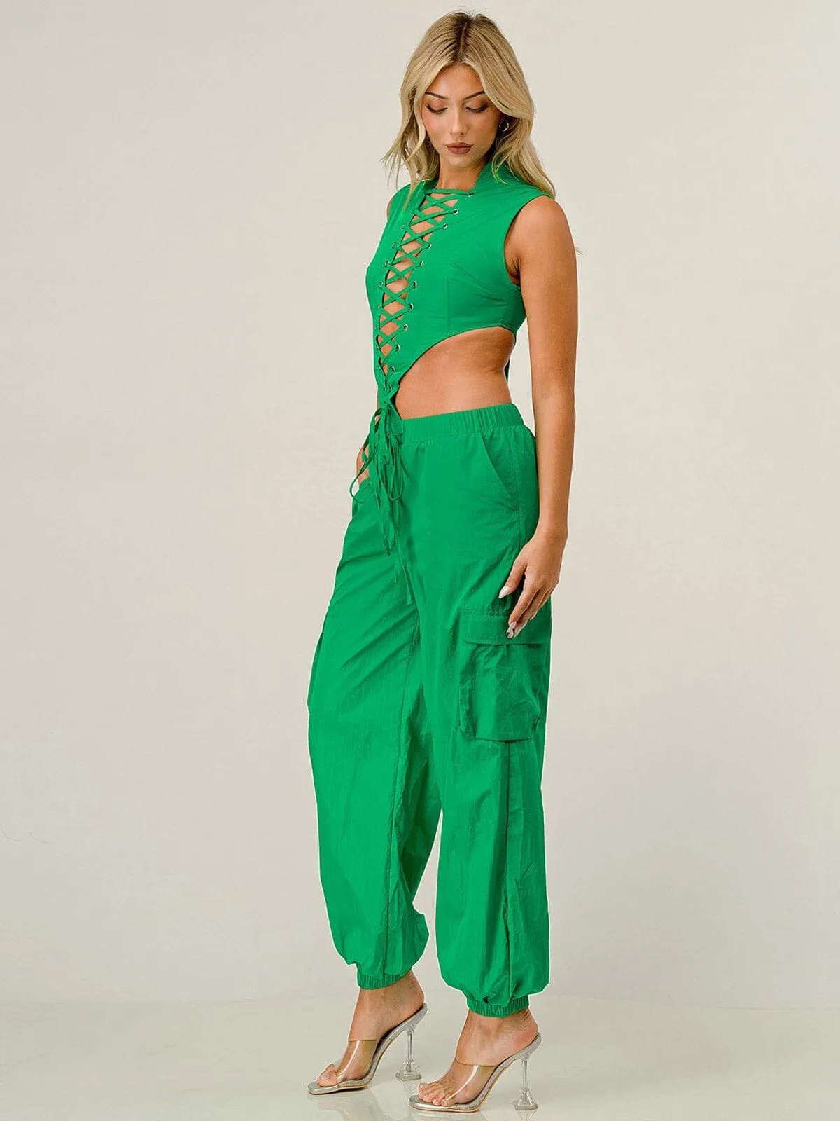 WOMEN'S SLEEVELESS POCKETS CUT OUT JOGGER JUMPSUIT